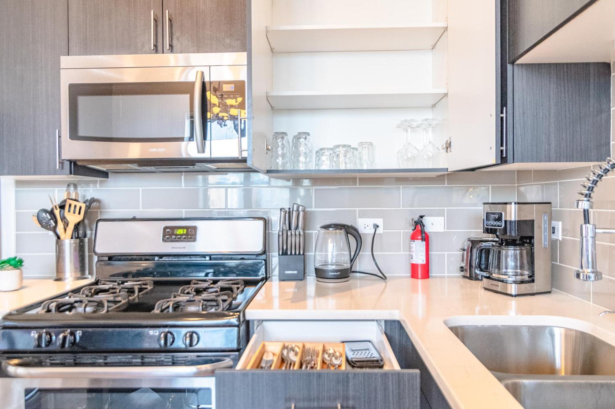 Modern 2Br Loft With Amazing City Skyline View And Optional Parking For 8 Guests Near Mccormick Place And Soldier Field Chicago Buitenkant foto